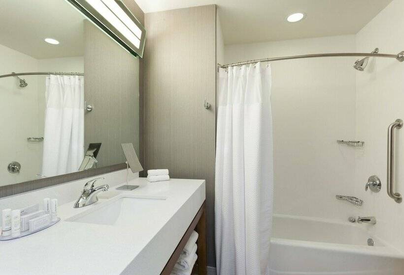 스위트, Courtyard By Marriott Houston Katy Mills