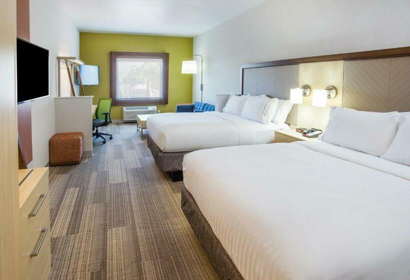 套房, Holiday Inn Express & Suites Pahrump, An Ihg