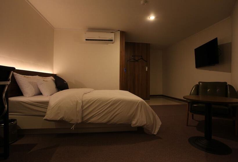 Delüks Oda, Vatica Hotel Dongdaemun