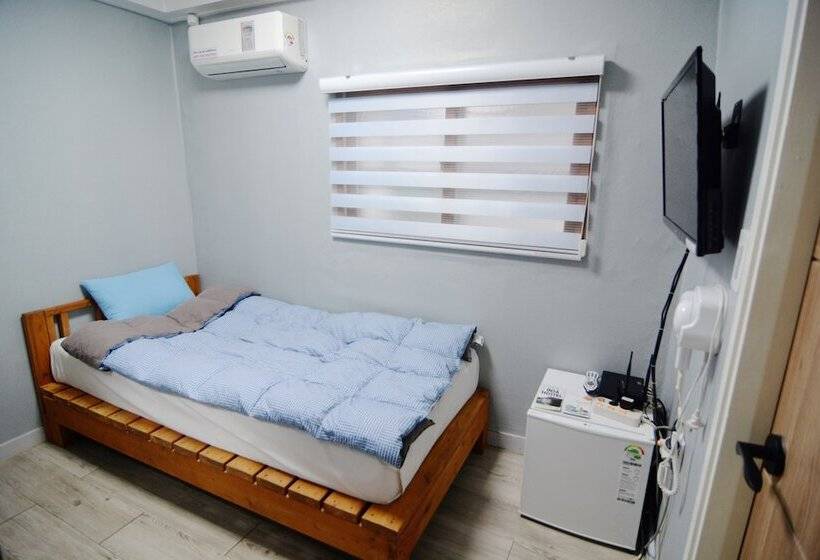 스탠다드 싱글 룸, Insadong Hostel