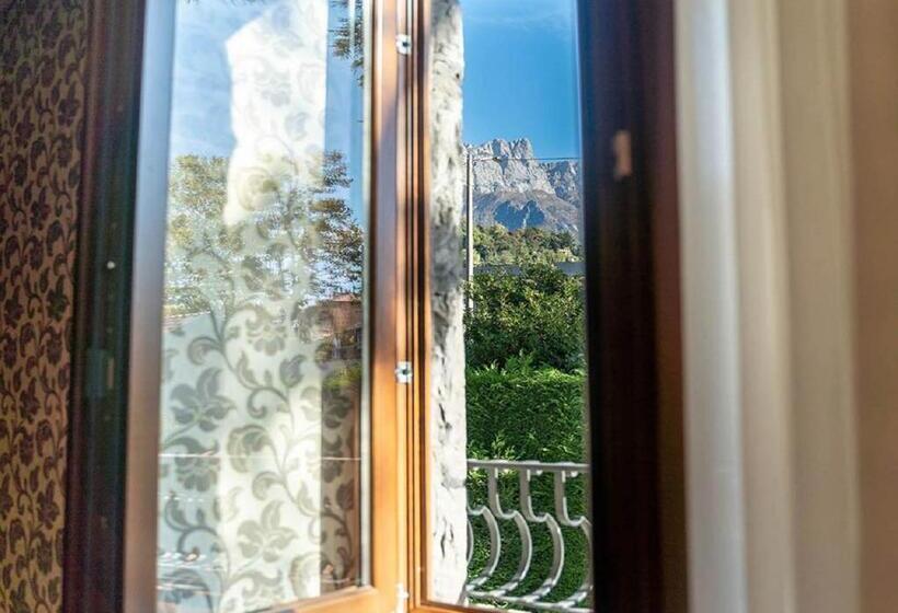 Номер Deluxe Вид на Горы, Villa Lario Resort Mandello