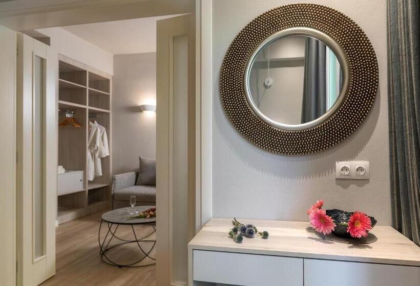 Люкс, Melina Oasis Boutique