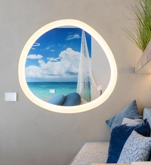 Deluxe Suite Sea View, Liberty Beach   Parking & Beach Included