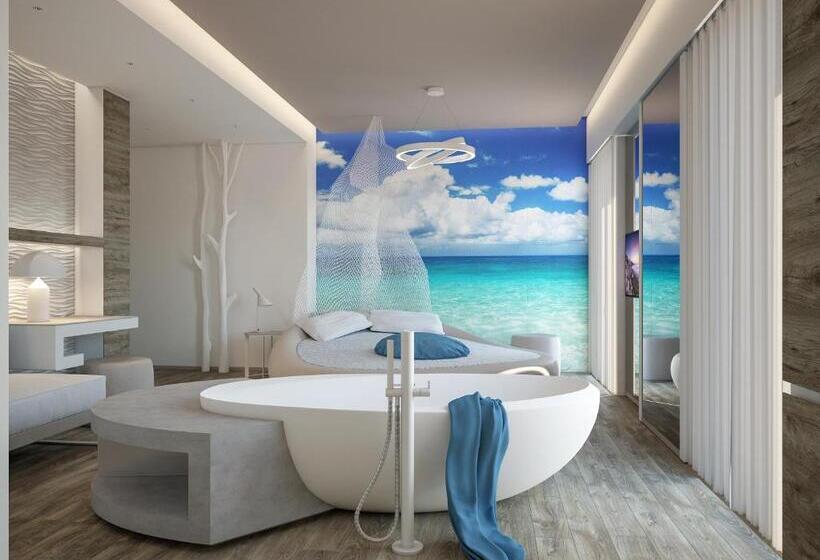 Deluxe Suite Sea View, Liberty Beach   Parking & Beach Included