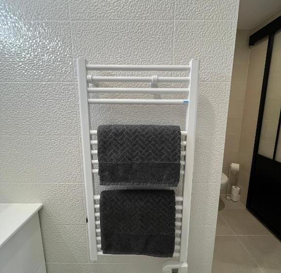Трехместный Номер Комфорт, L Etape, Logement Climatisé !