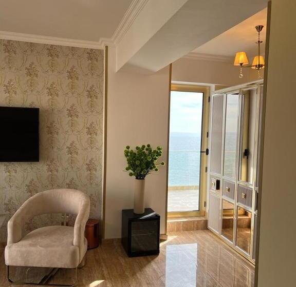 اتاق لوکس با چشم‌انداز دریا, Alessio Hotel Residence