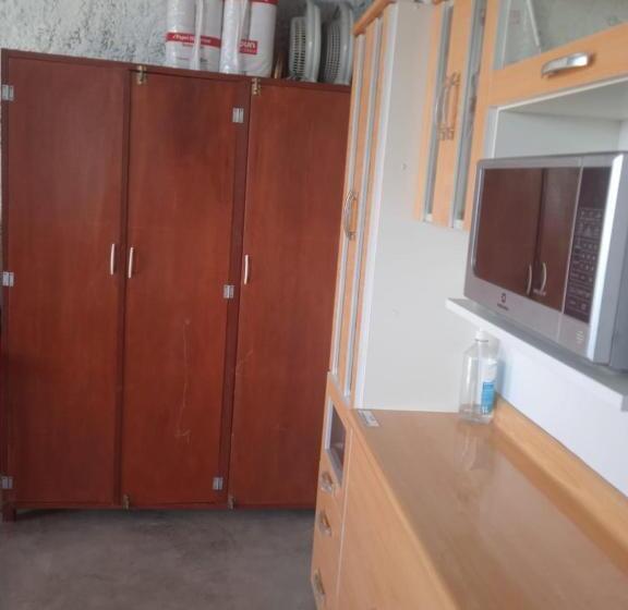 Четырехместный Номер Стандарт, Hospedaje Paracas Sur