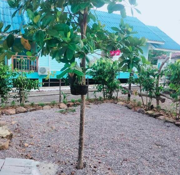 Студия Deluxe, Baan Namthip Homestay Trang บ้านน้าทิพย์ โฮมสเตย์ตรัง