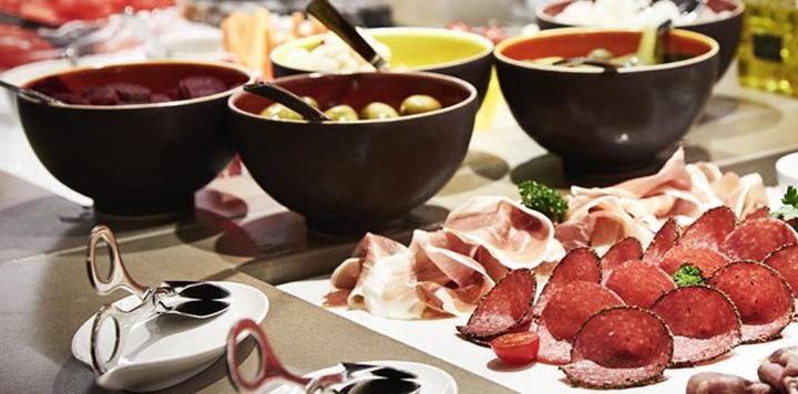Номер Стандарт Индивидуальный, Hagen`s Hotel Eat & Meet Restaurant Bar Lounge