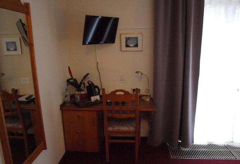 Quarto Estandar Individual, Gastehaus Engelgasse Herzogenaurach