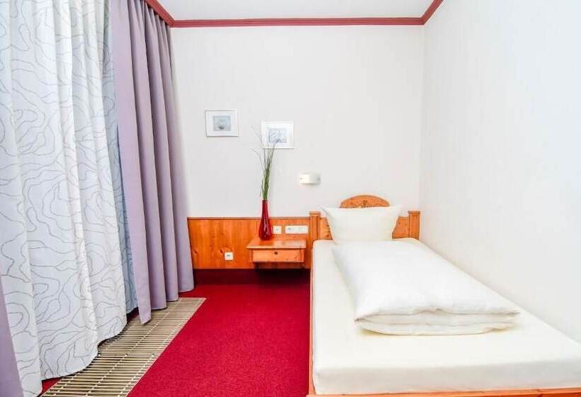 Quarto Estandar Individual, Gastehaus Engelgasse Herzogenaurach