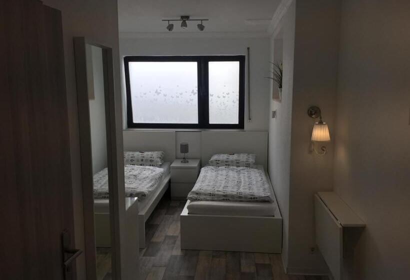 Номер Стандарт, Pension Lindenhof