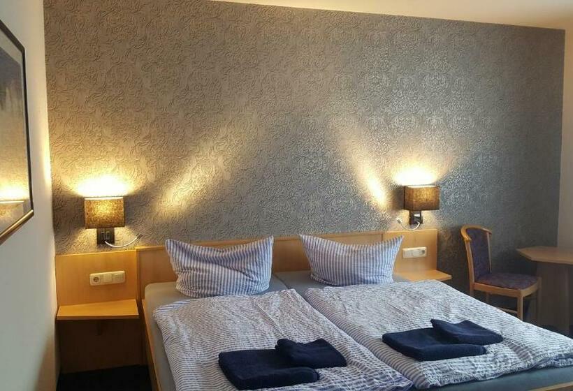 Номер Стандарт, Pension Zechliner Hof