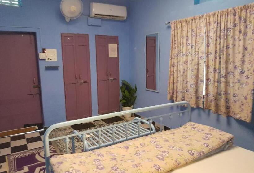 اتاق استاندارد, Paddy S Loft The Lake View Hostel