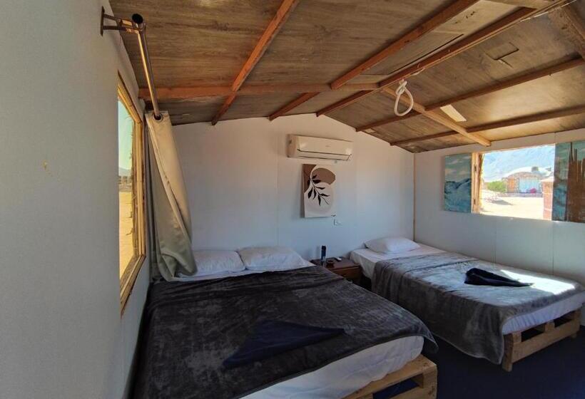 اتاق راحتی سه تخته, New Droub Camp