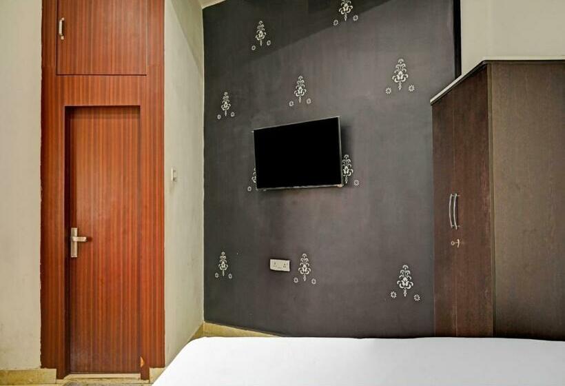 חדר קלאסי לשלושה, Oyo Flagship 81208 Laxmi Guest House Jadavpur