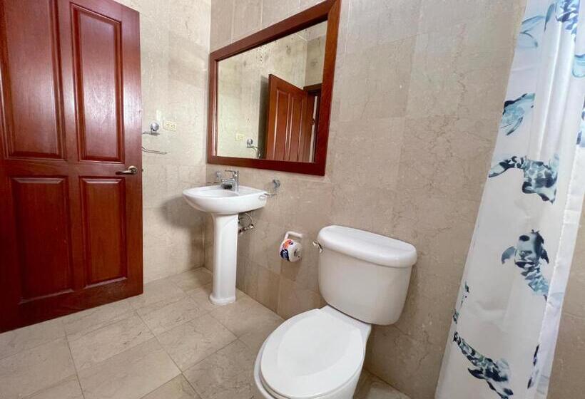 سوییت جونیور با بالکن, Los Corales Villas And Suites   Beach Club, Spa, Restaurants