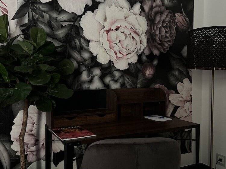 디럭스 룸, Palace St. George