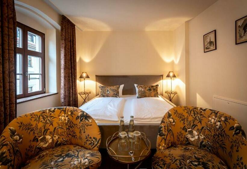 Номер Стандарт, Pension Donatus
