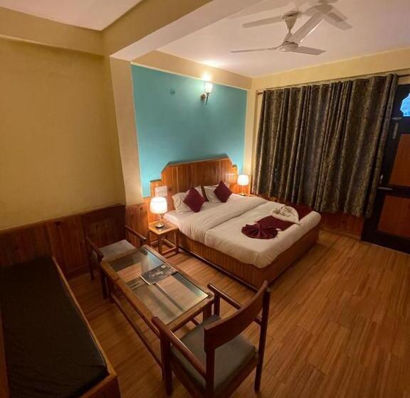 Номер Deluxe, Narayana Guest House