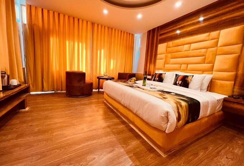 패밀리 룸 산 전망, Hill River Resort By West Western
