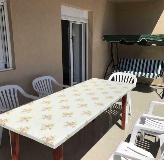 آپارتمان 1 خوابه, Vip Apartmani Canj