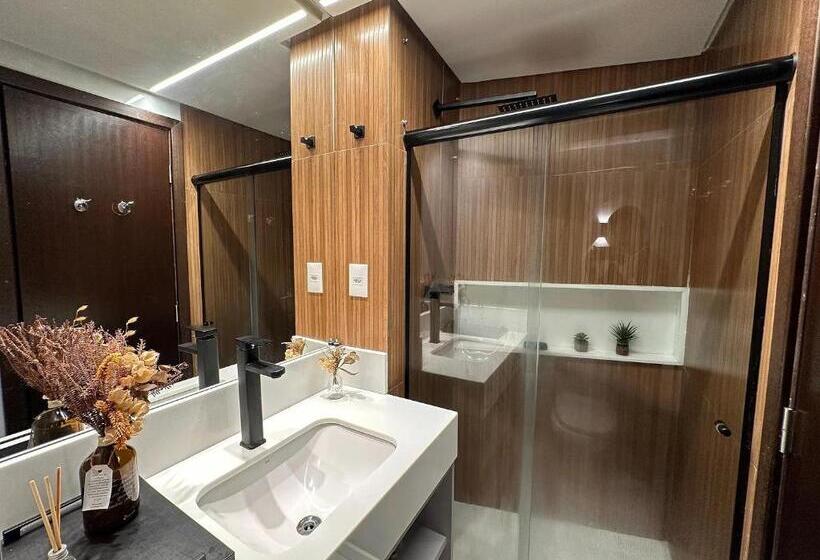 Люкс Повышенной Комфортности, Hy Apartments & Hotels