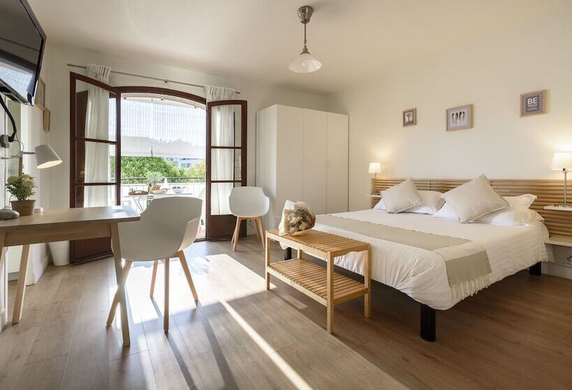스탠다드 발코니 룸, Hôtel & Studios Astor