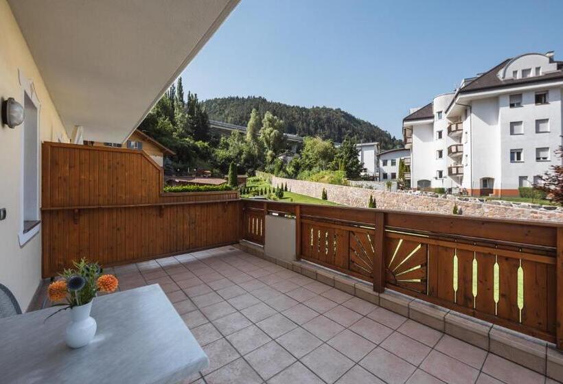Quarto Estandar com Terraço, Bischofhof   Bistro Jasmin