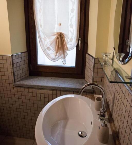 اتاق استاندارد, B&b La Maison D  Amelie Camere E Appartamenti