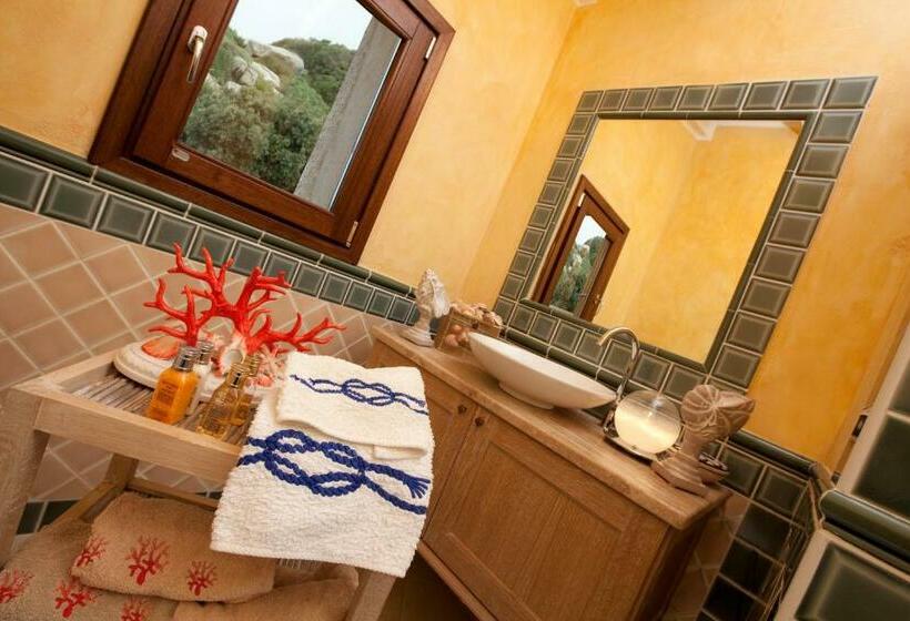 Апартаменты 1 Спальня, Punta Falcone Resort