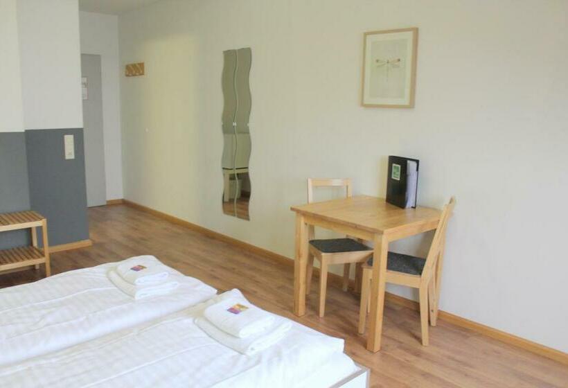 اتاق استاندارد, Stayinn Hostel Und Gastehaus