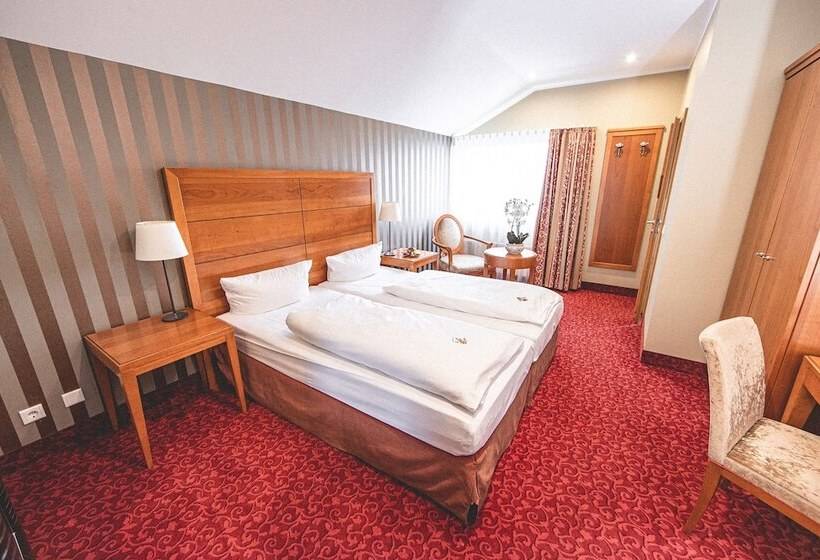 Номер Комфорт, Plaza Inn Recklinghausen