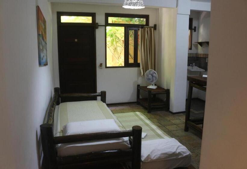 اتاق سه نفره دلوکس با چشم‌انداز دریا, Apart Hotel Casa Grande