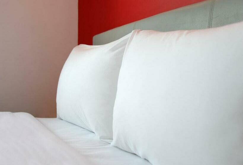 Номер Стандарт, Amaris Hotel Teuku Umar