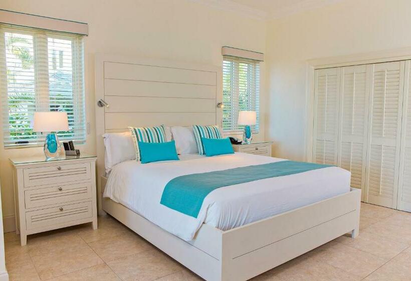 سوییت, The Cove Suites At Blue Waters Resort And Spa