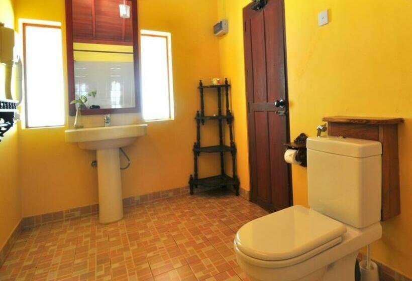Шале 1 Спальня, The Waves Beach Chalets