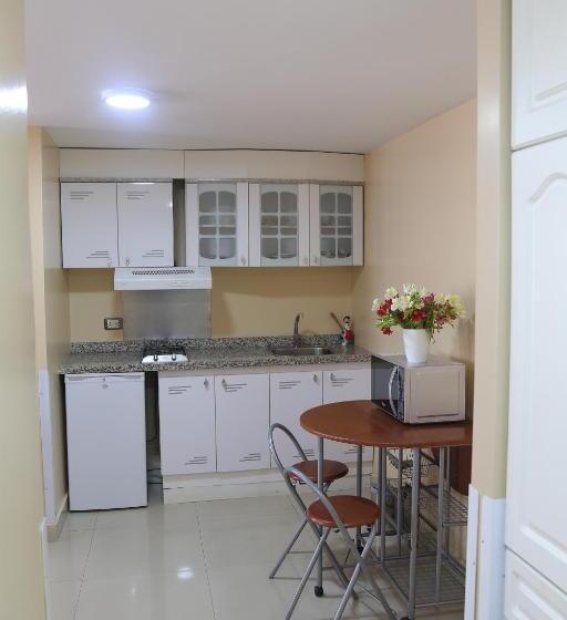 Apartamento Deluxe 1 Dormitório, Carolina Montecarlo