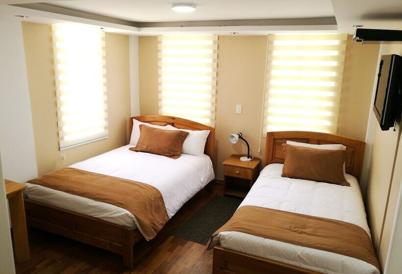 Quarto Estandar, Carolina Montecarlo