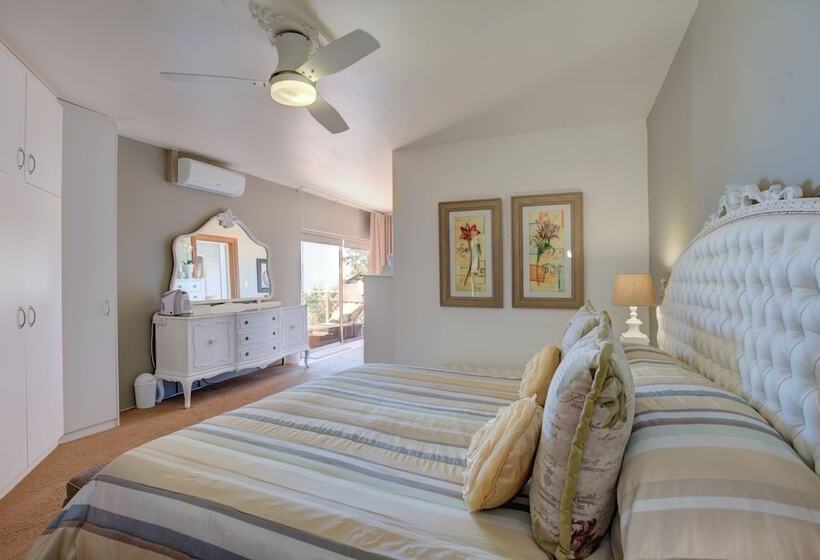 Люкс, Xanadu Guest Villa