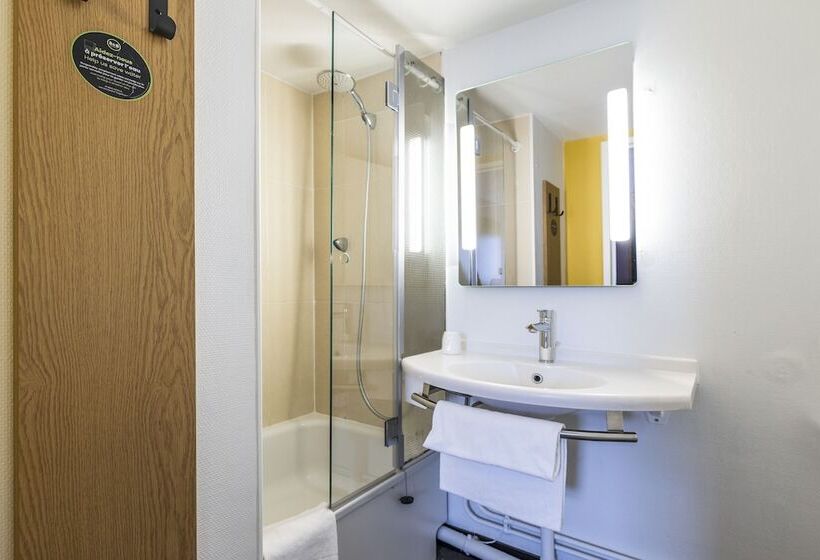 Четырехместный Номер Стандарт, B&b Hotel Perpignan Sud Porte D Espagne