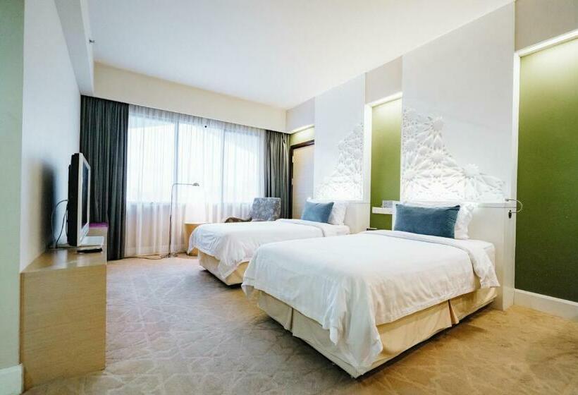 Quarto Superior, Raia Hotel Kota Kinabalu