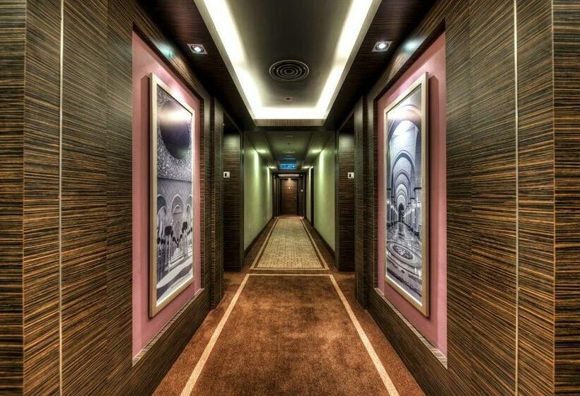 Quarto Superior, Raia Hotel Kota Kinabalu