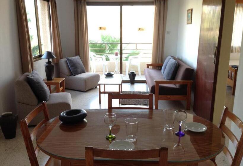 2 Bedroom Apartment, Panklitos Tourist Apartments