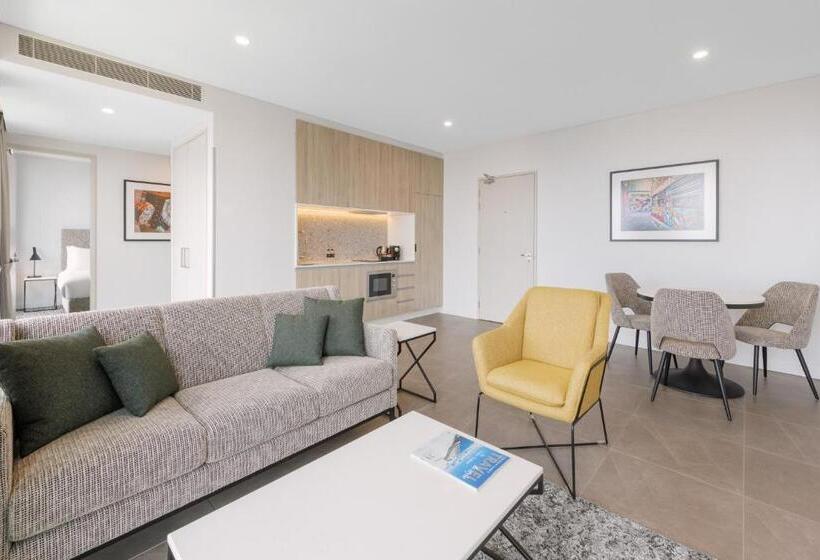 스위트, Meriton Suites Melbourne