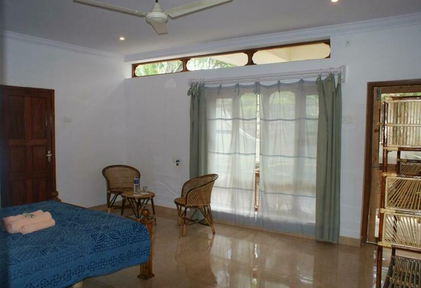 Номер Deluxe, Ashiyana Cliff And Beach Resort