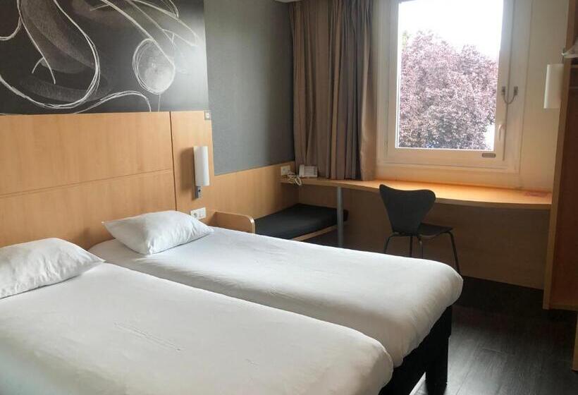Номер Стандарт, Ibis Clermontferrand Nord Riom