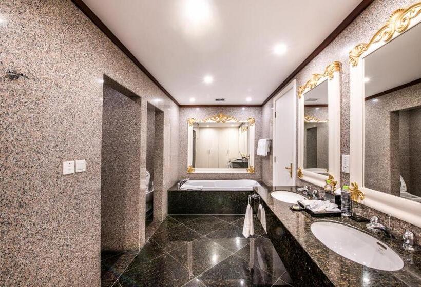 ویلای 3 خوابه, Sheraton Phu Quoc Long Beach Resort