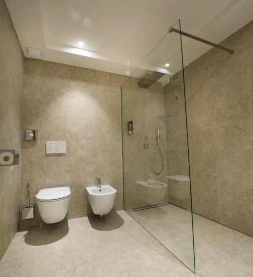 سوییت جونیور لوکس, Active Hotel Monte Giner