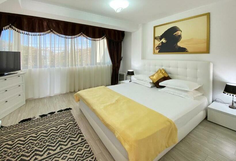 1 Bedroom Deluxe Apartment Sea View, Boutique Citadel